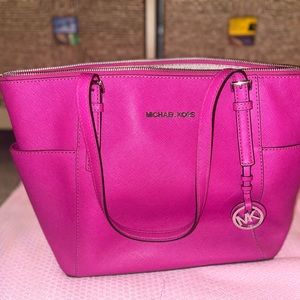 Micheal Kors East West tote